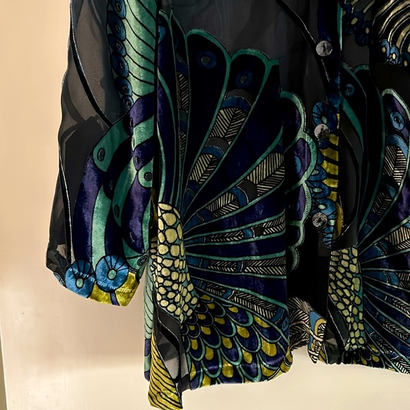 NWOT.  Citron vibrant & sheer blouse. Lightweight with a peacock colored design. - Picture 4 of 11